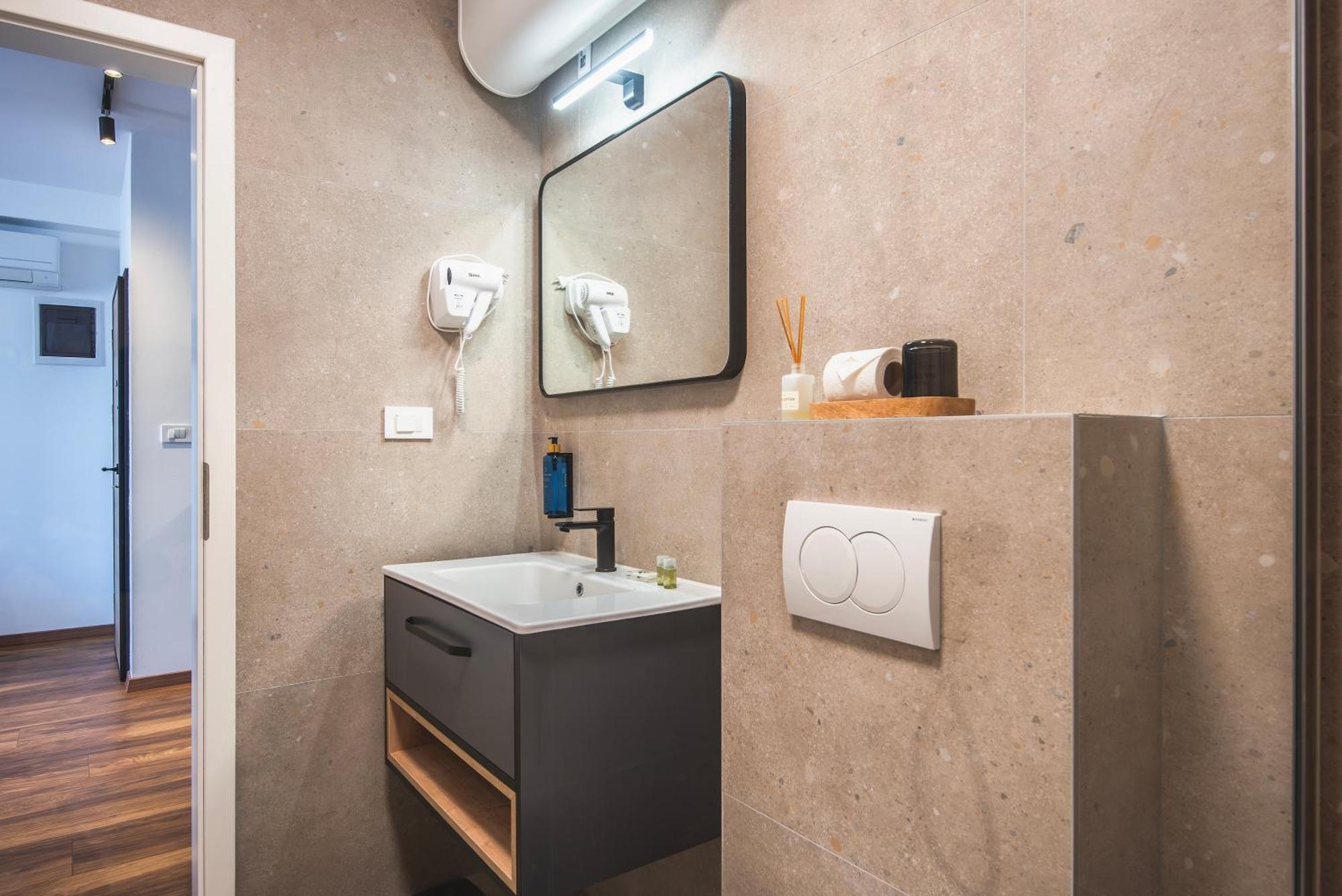 D&a Amphitheatre Premium With Free Parking Apartament Pula