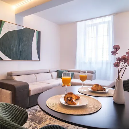 D&A Amphitheatre Premium Apartments With Free Parking Pula Exterior photo